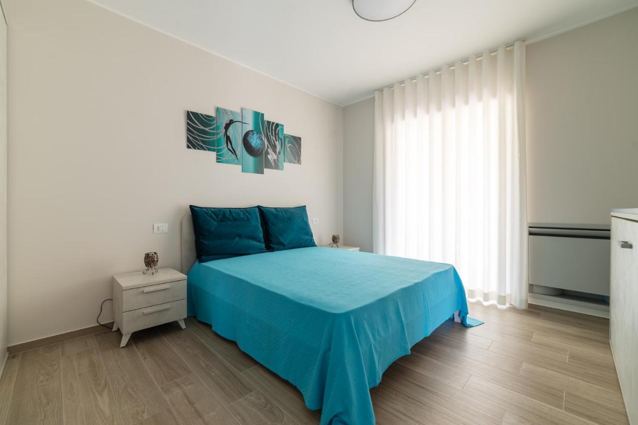 Micabalu Luxury Apartment 마리나디카메로타 외부 사진