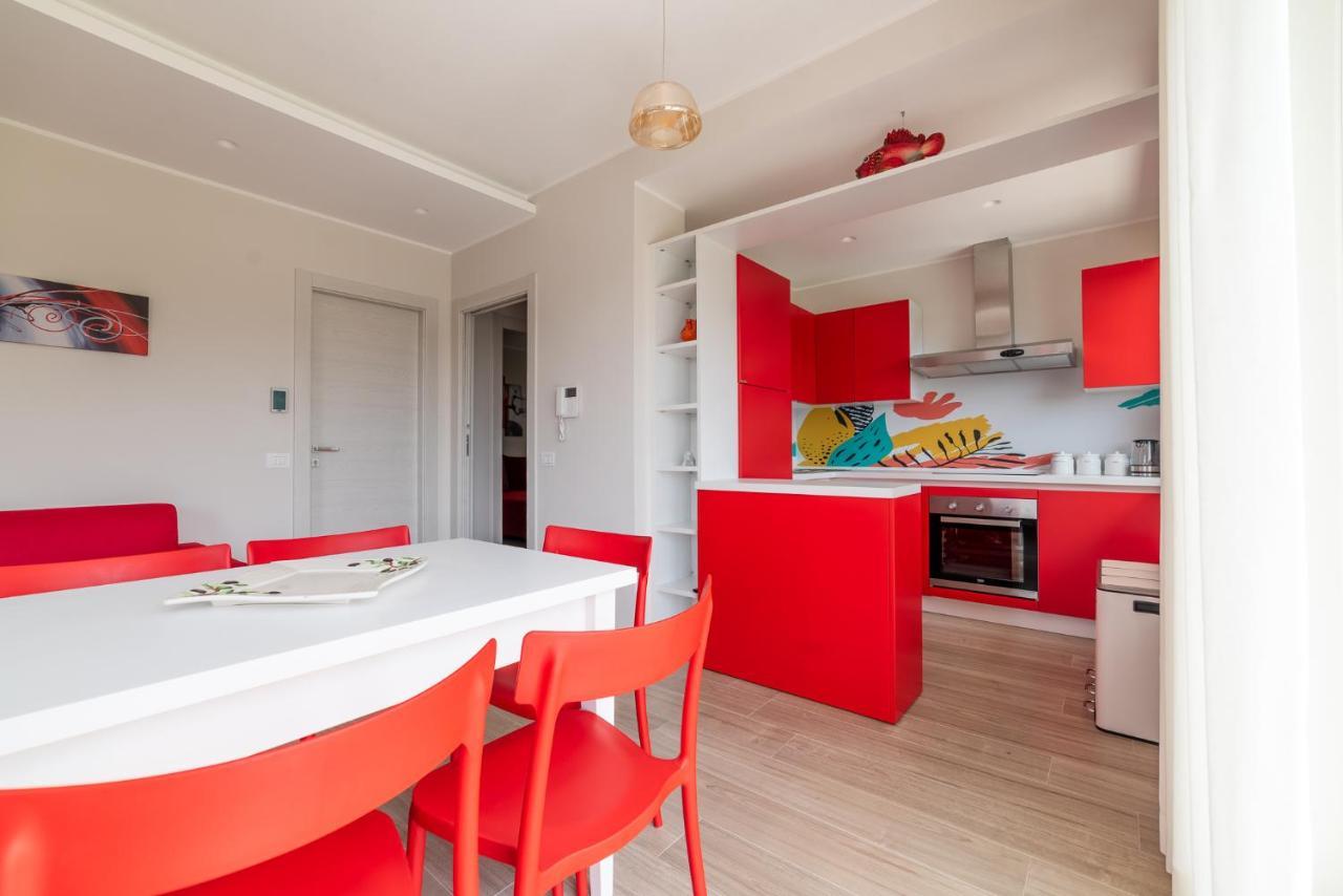 Micabalu Luxury Apartment 마리나디카메로타 외부 사진
